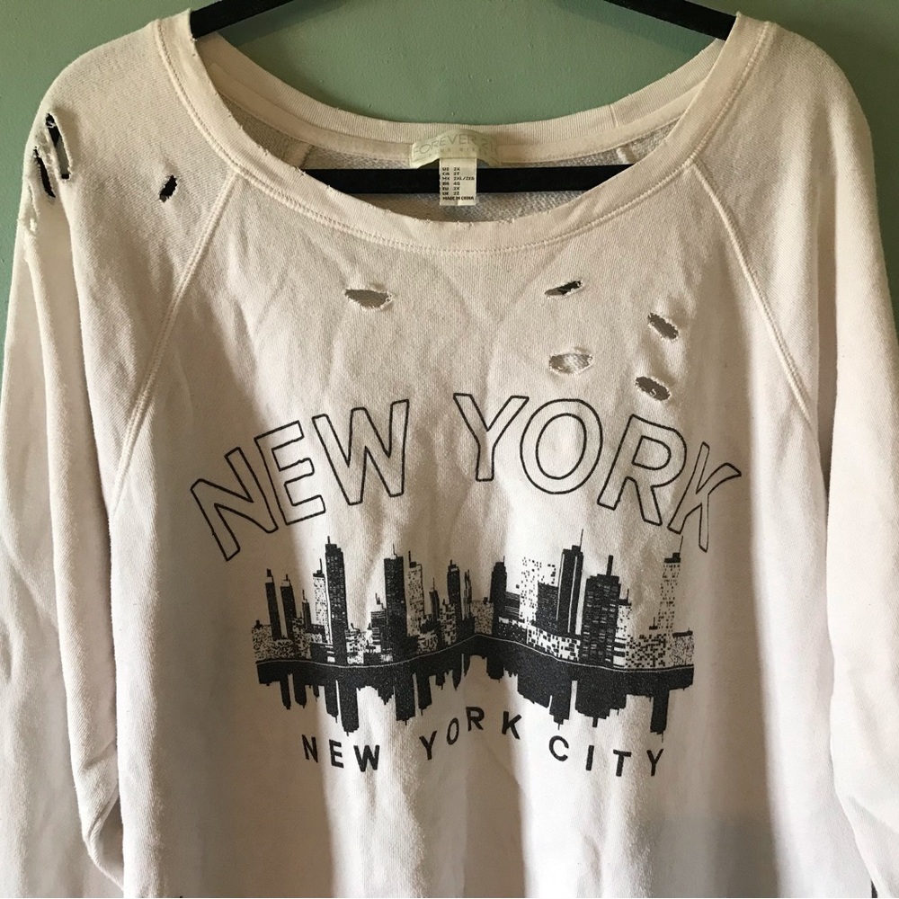 Forever 21 White New York Graphic Distressed Pullover - Picture 3 of 5